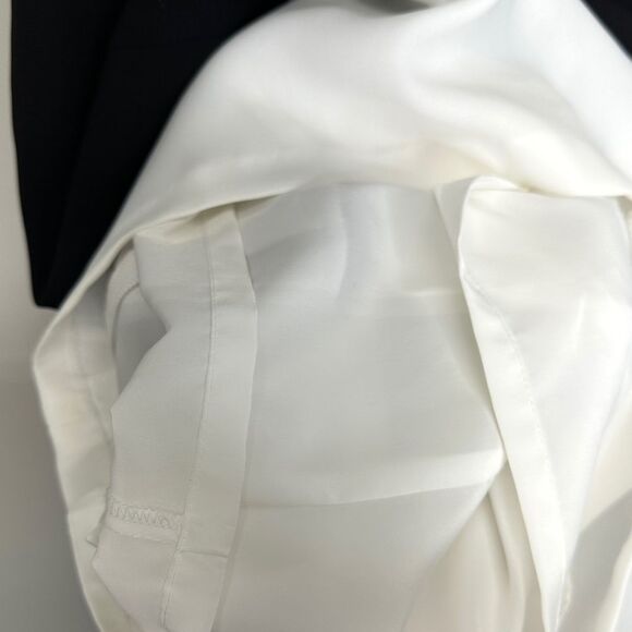 Ali Ro Lazer Cut Black and White Cocktail Party Sheath Dress Size 4 NEW - Picture 9 of 9